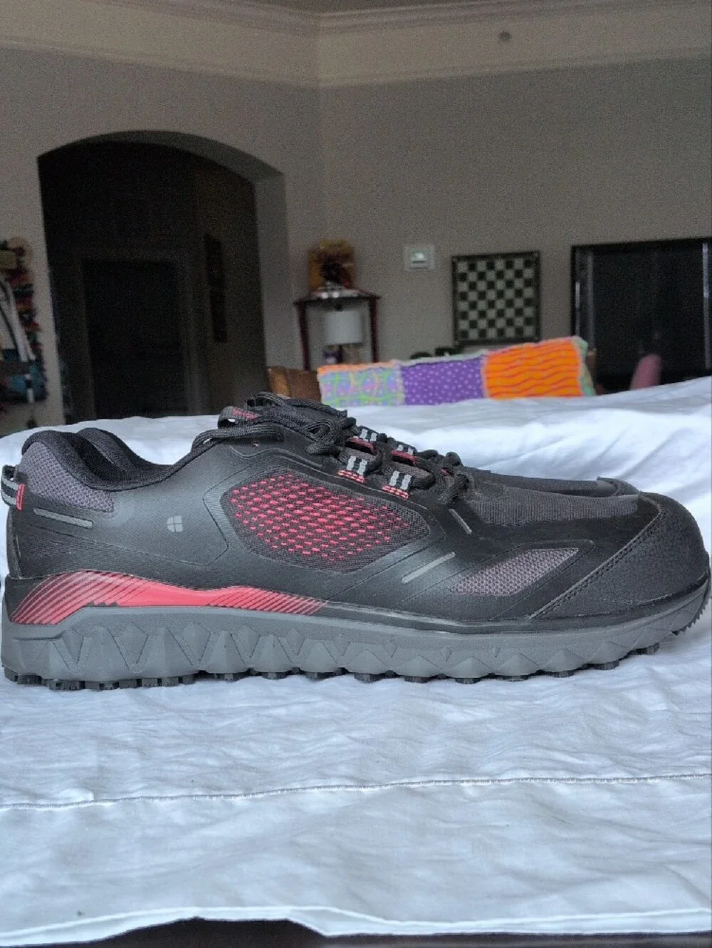 Shoes For Crews Steel Toe Slip Resistant Men's Work Shoes Size 15 NWT Black Red